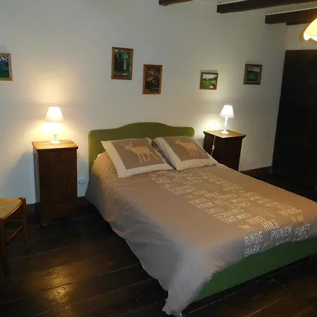Vakantiehuis Retraite Nature Avec Cheminee Et Jardin Dans Le Parc National De Forets - Fr-1-611-54 *